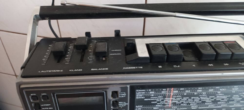 Radiocasetofon Universum CTR 2304U