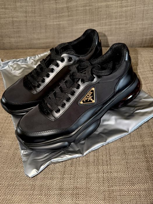 Sneakers Prada Milano