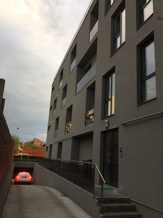 Apartament cu o cameră, 47 mp, parcare subterană – zona IRA