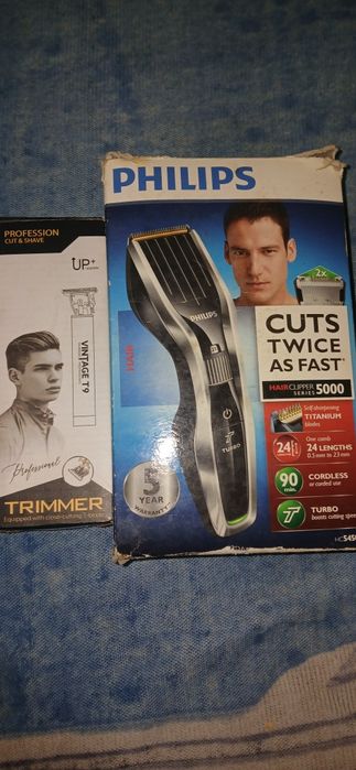 Vând schimb două mașini de tuns