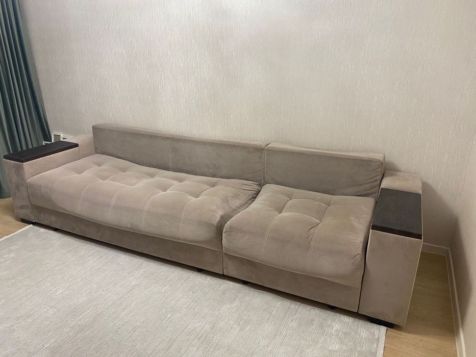 Диван раскладывающийся бу