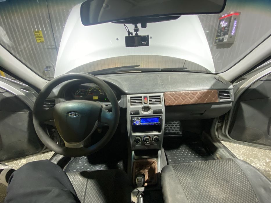 Lada priora универсал 2171