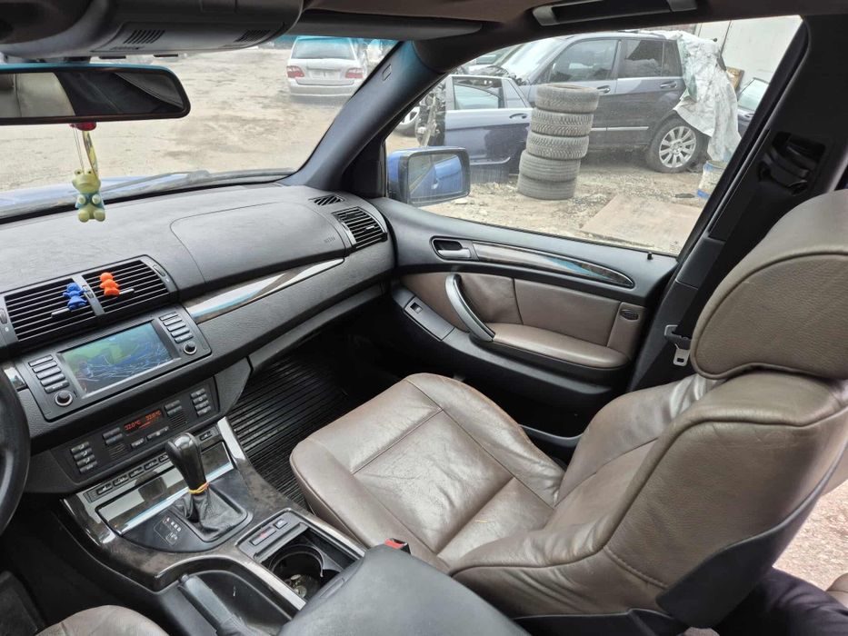 BMW X5 E53 4.4i 320кс Face ксенон стъклопакет теглич автоматик НА ЧАСТ
