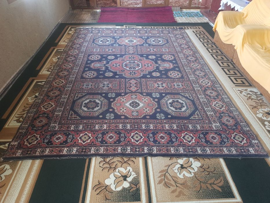 Ковёр более 40 лет.