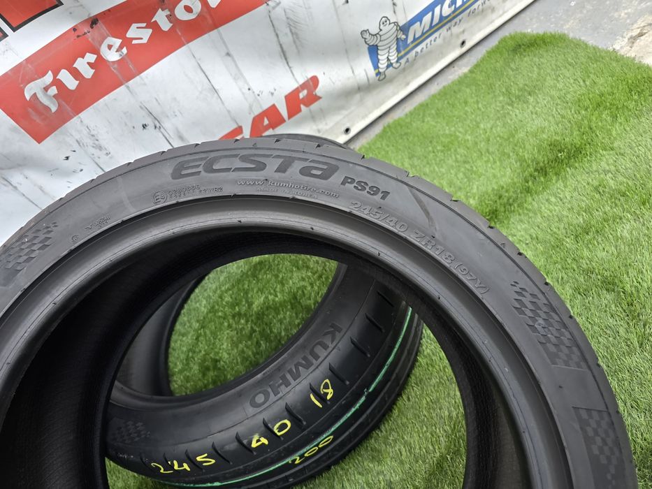 245 40 18  kumho