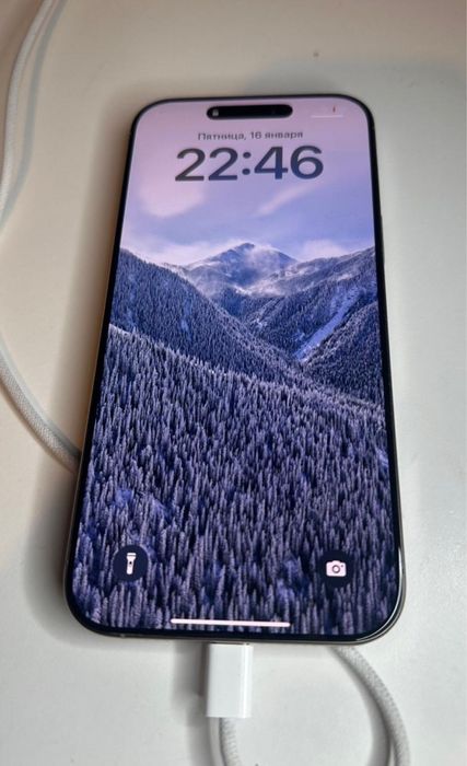 Продам 16 pro max на гарантии