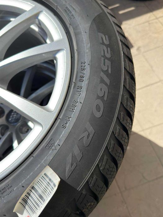 225 60 17 Зимни Гуми Pirelli Чисто нови  DOT 4418