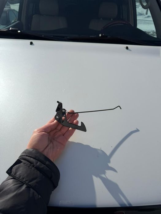 Переднее крепление бампера Toyota Prado 120