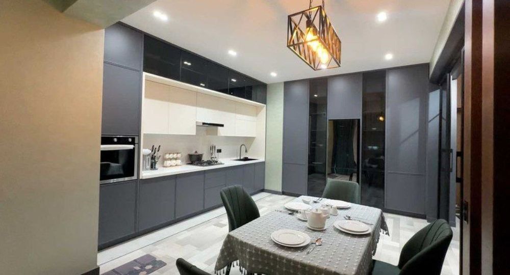 Чиланзар 4-кварталь  новза метро 2 комнатная квартира аренда