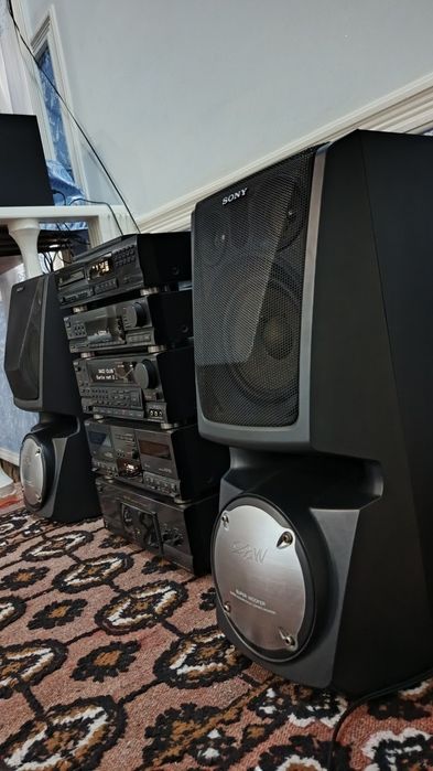 Музыкальный центр