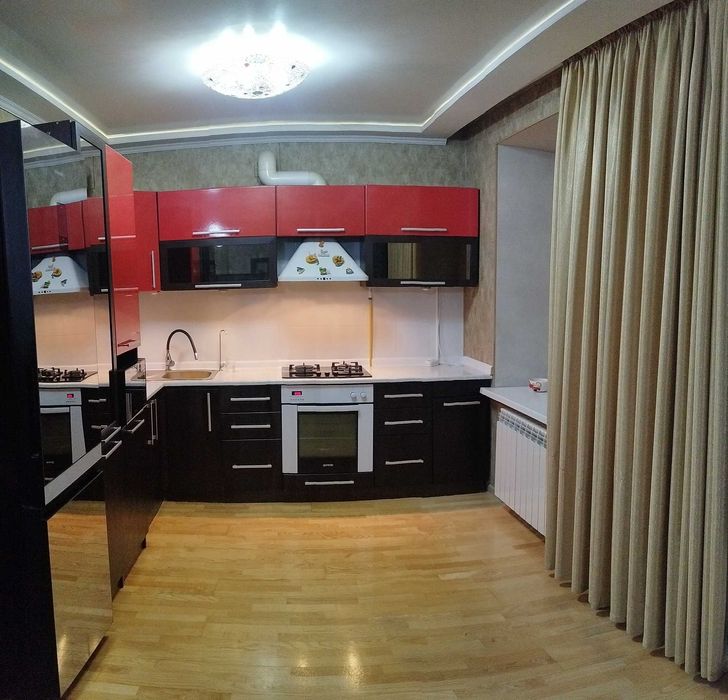 Продам трёхкомнатную квартиру