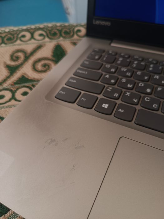 Продам Lenova в идеал