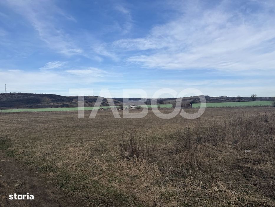 Teren Intravilan 1440 mp cu toate utilitatile Zona Meltea Fagaras