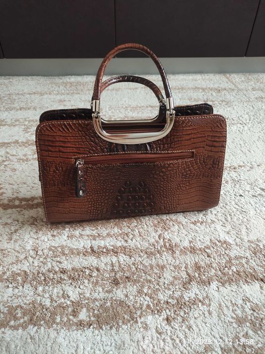 Сумка женская продам