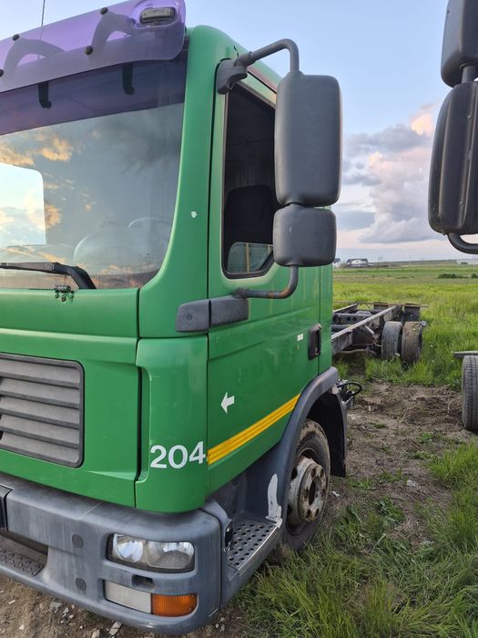 Motor cutie roti faruri uși punte cardan camion Man 2009