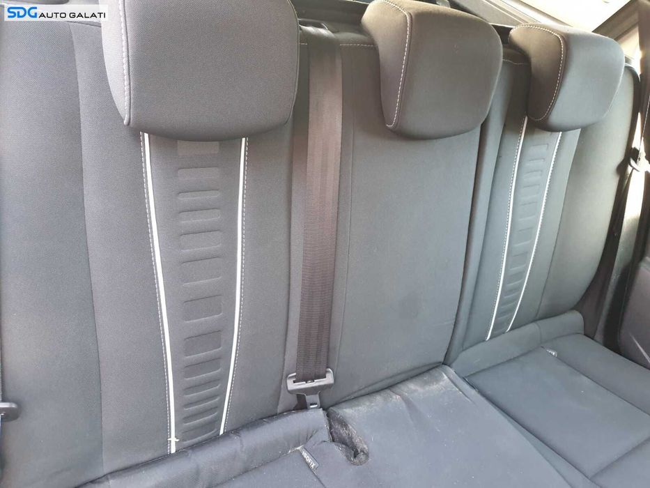 Interior Textil Scaun Scaune Fata Stanga Dreapta si Bancheta cu Spatar FARA Incalzire Renault Megane 3 Grandtourer Break Variant Combi 2008 - 2016