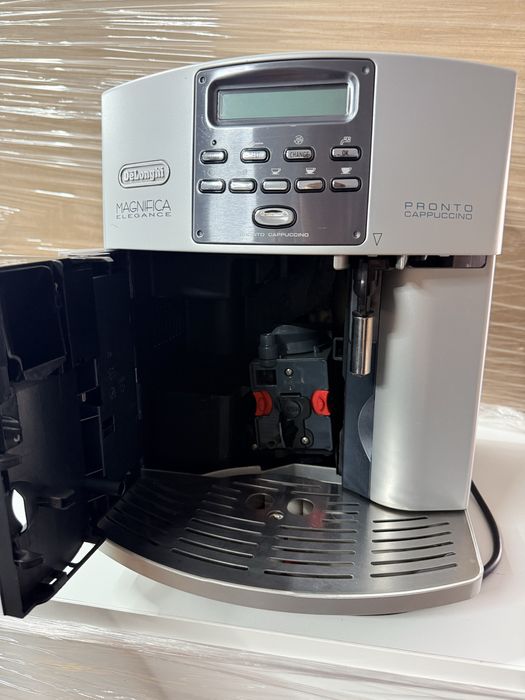 Espressor Delonghi Magnifica Automatic