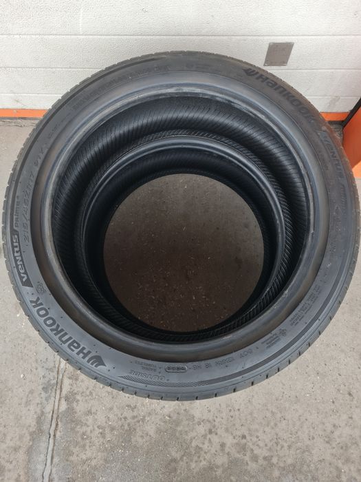 Летни гуми 2 броя HANKOOK VentusPrime4 215 45 R17 дот 2623