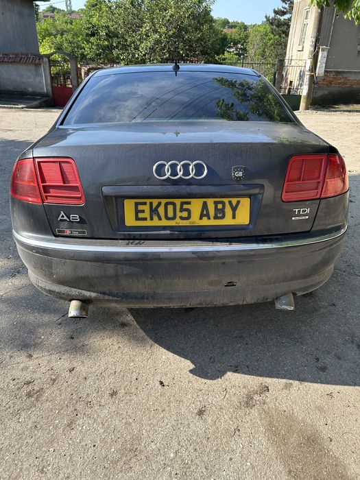 Ауди а8 д3 3,0тди 233кс на части/Audi a8 3,0tdi na chasti