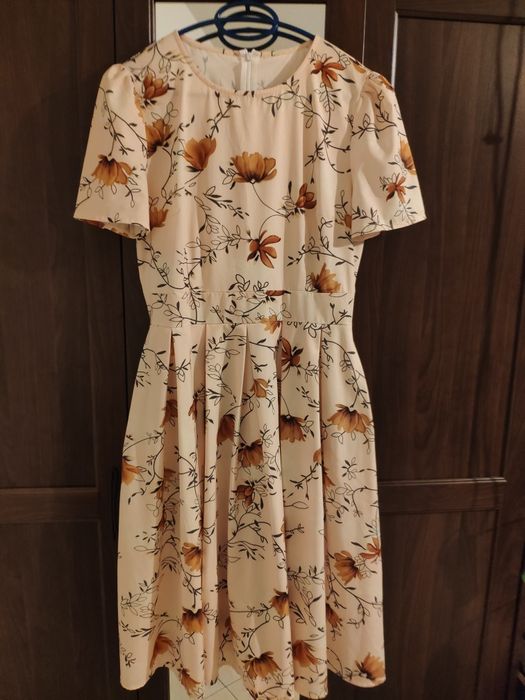 Rochie midi inflorata