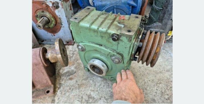 Reductor de turatie/ multiplicator