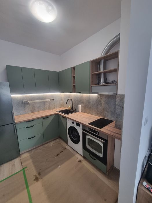 Домашен майстор, вътрешни ремонти, дърводелец