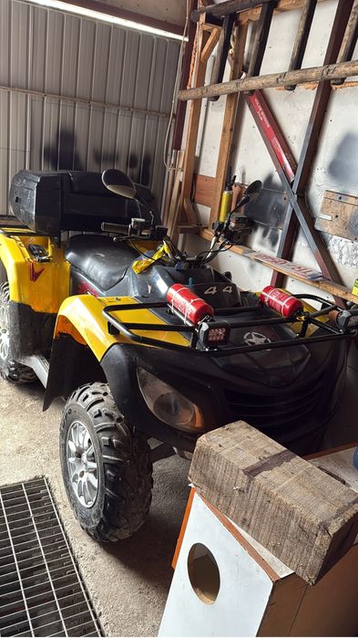 Atv Dinli 700cc / Acte / 4x4 / Anvelope noi / Troliu / Lasa