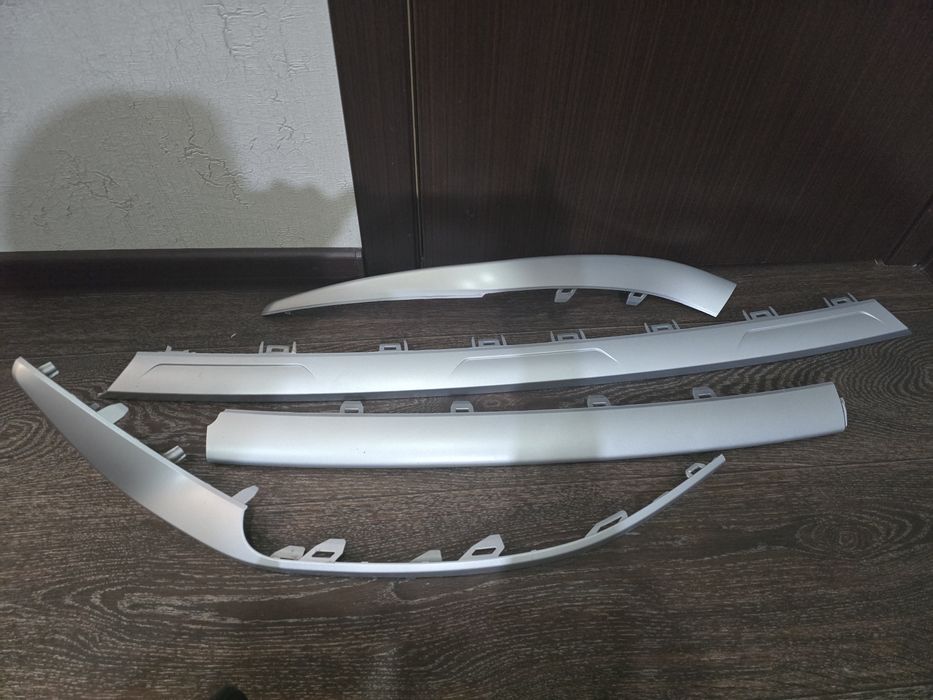 Молдинги накладки бампера Haval M6