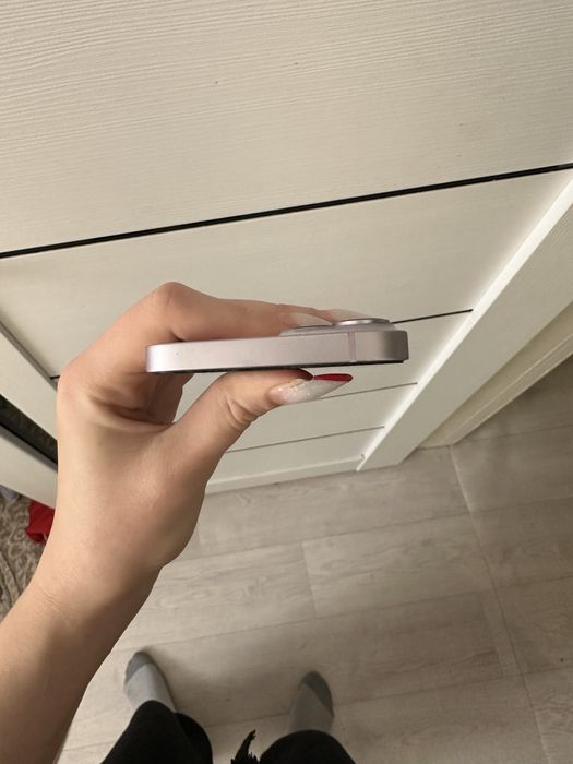 iPhone 14 256гб ……..