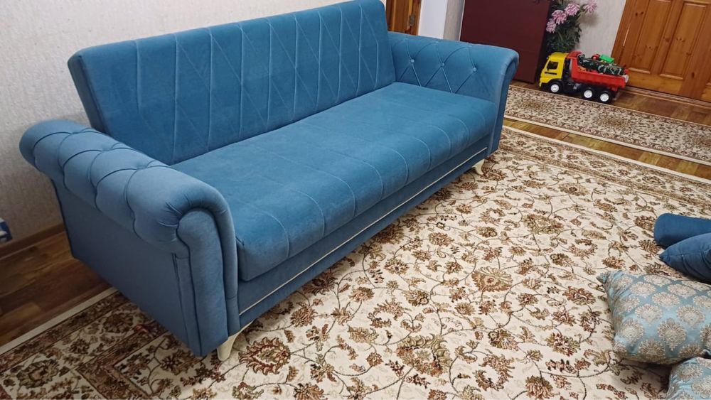 Диван-книжка