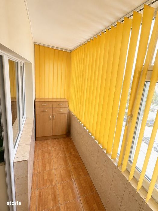 Apartament 2 camere, semidecomandat, 56 mp, zona centrala Bals