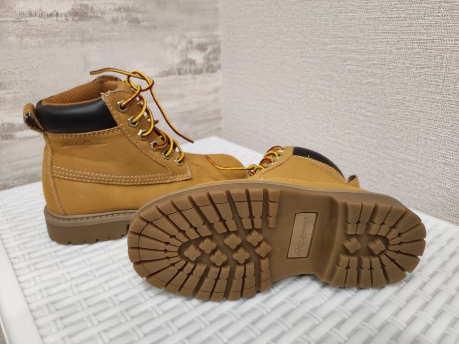 Новые детские сапоги. Eddie Baver.