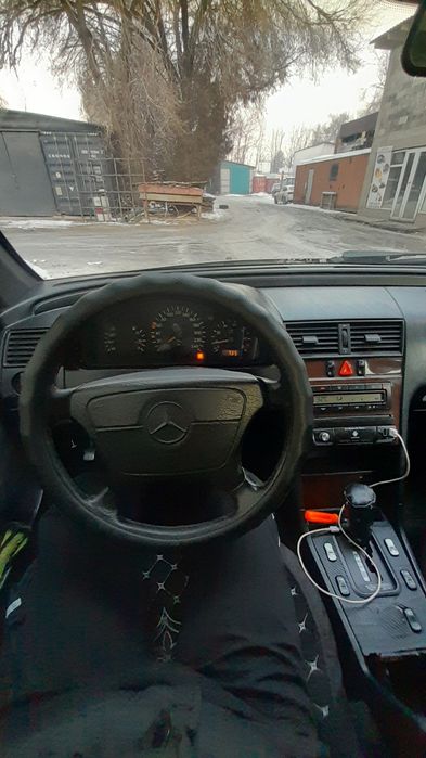 Мерседес 2.2 автомат