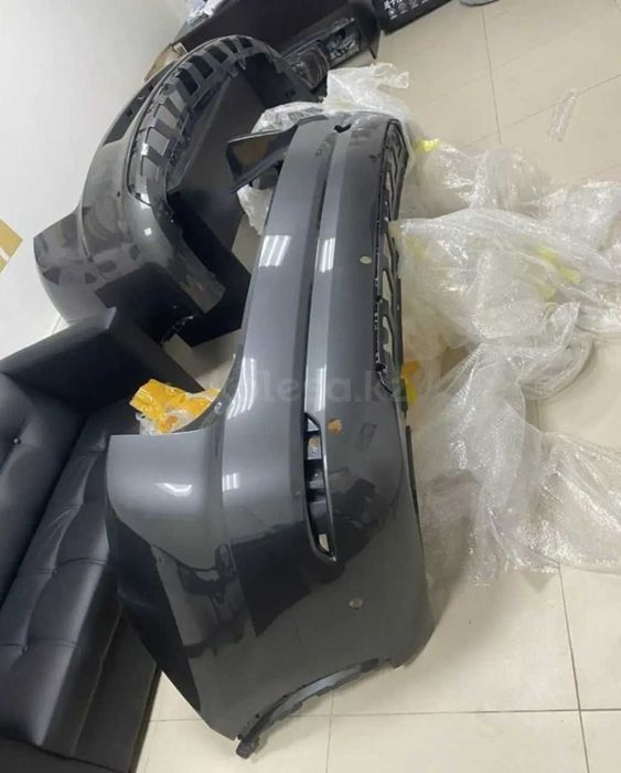 Задний бампер Lixiang L9