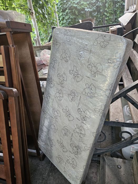 Детская кроватка качалка