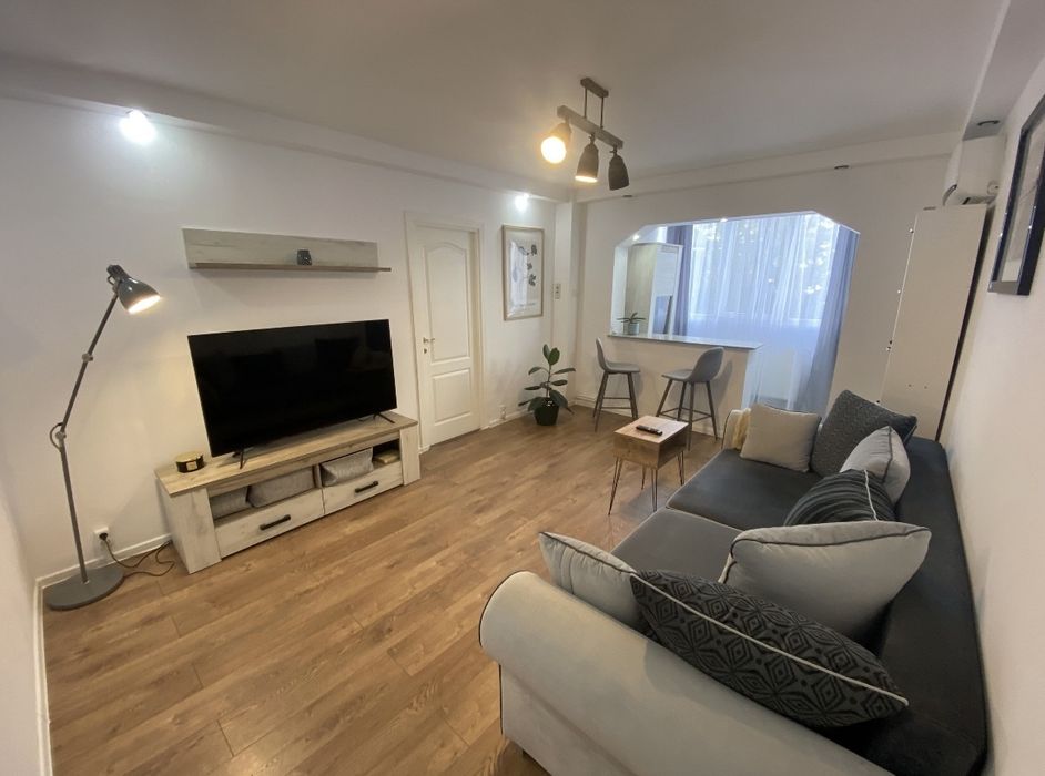3 Camere - Privat - etj 1,  Inel 2, Gaze, Parcare, Termen Lung