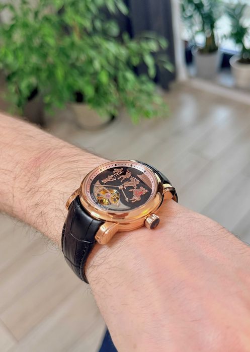 Ulysse Nardin класическо злато