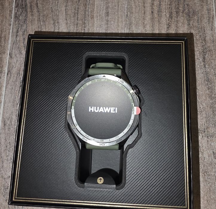 Смарт часовник Huawei Watch GT 4