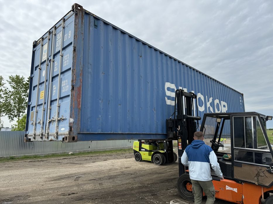 Container depozitare containere maritime stoc