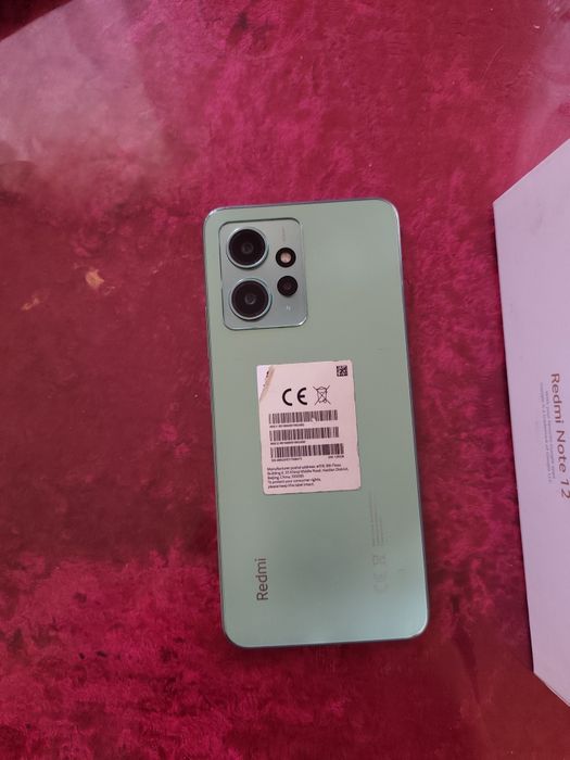 Продам телефон Redmi 13