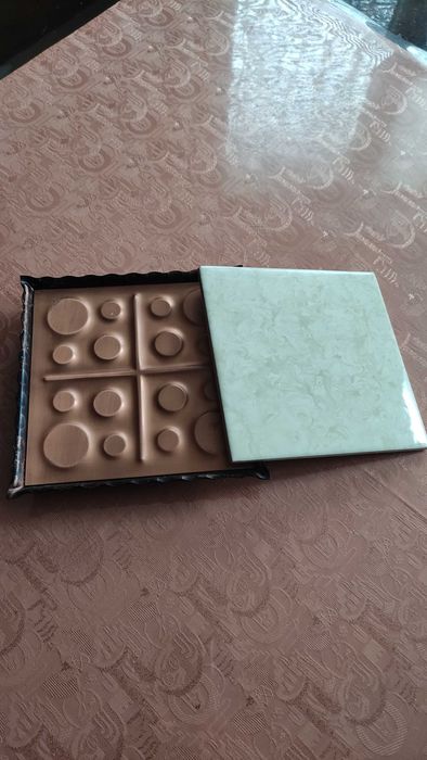 2 поставки за горещи съдове с керамични плочки