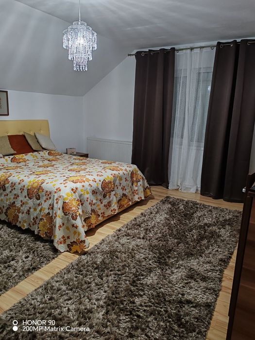 Vând casă Șerbănești