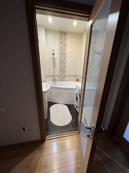 Продам два ковра за 45 тысяч