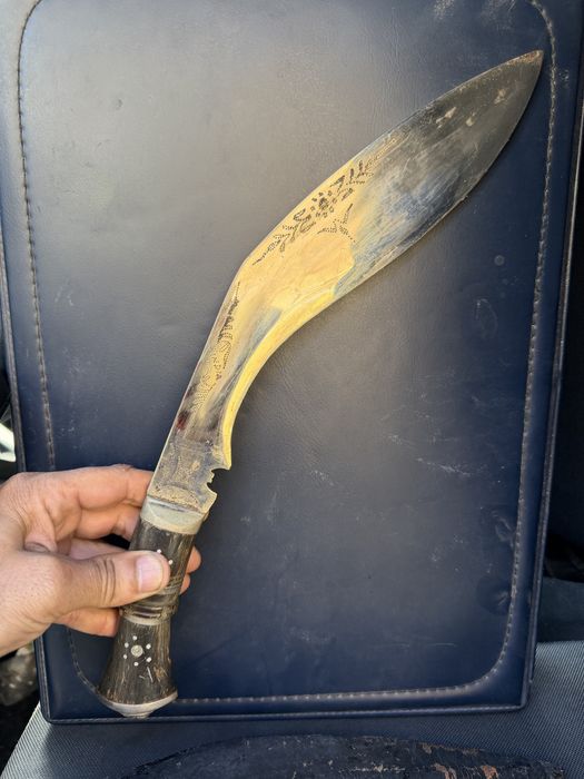 стар непалски нож Кукри