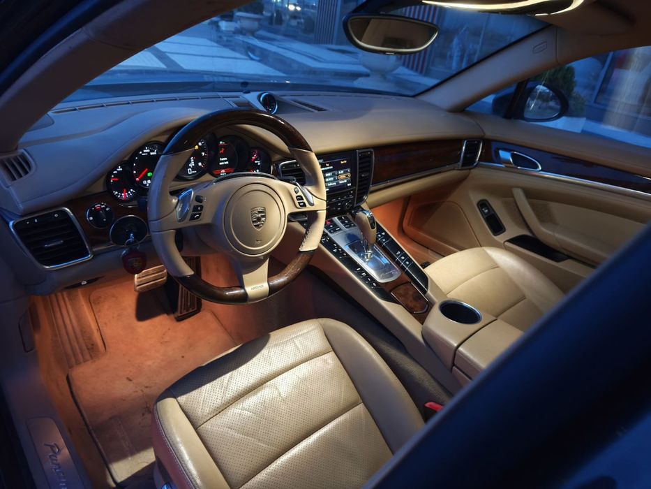 Porsche Panamera 2012г 3.6i 300k.c. НА ЧАСТИ