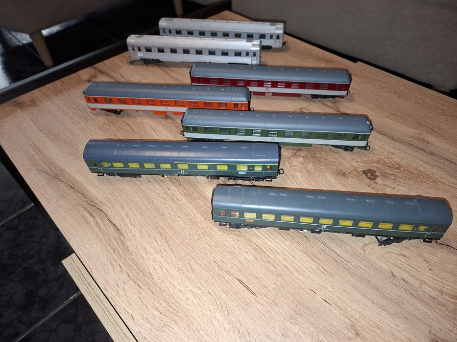 Вагони Piko / Пико