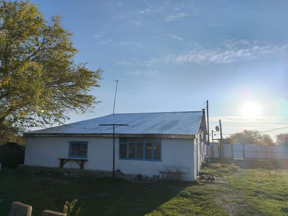 продается дом в поселке бестау