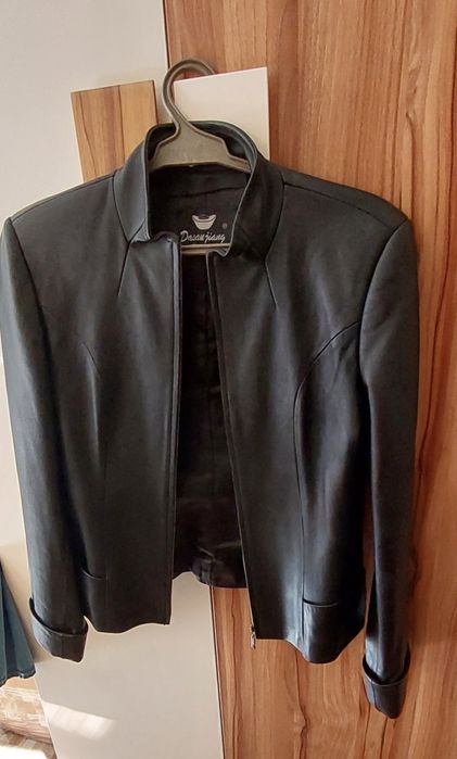 Кожаная куртка корейского производства .Натуральная .