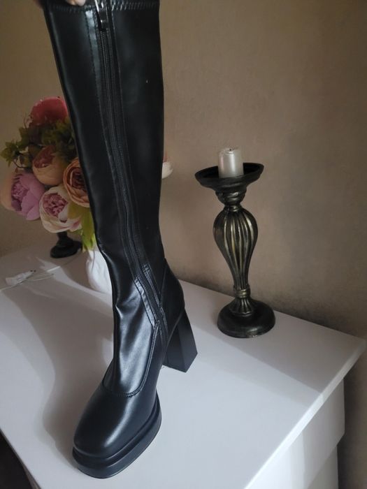 Продам осенние сапоги