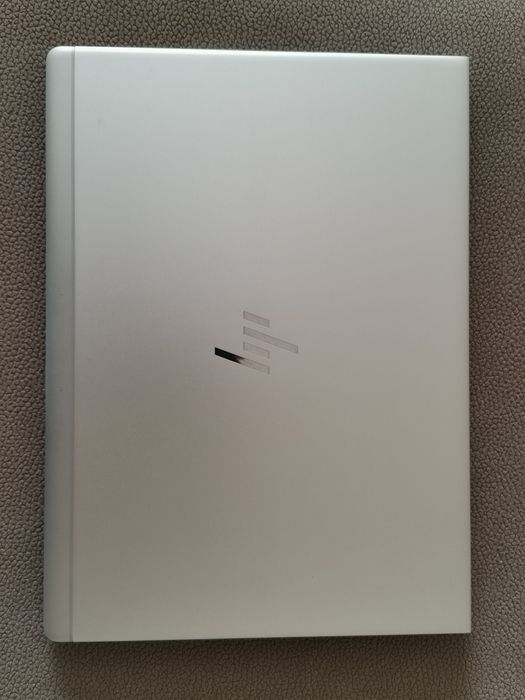 Лаптоп HP Elitebook 830 G6